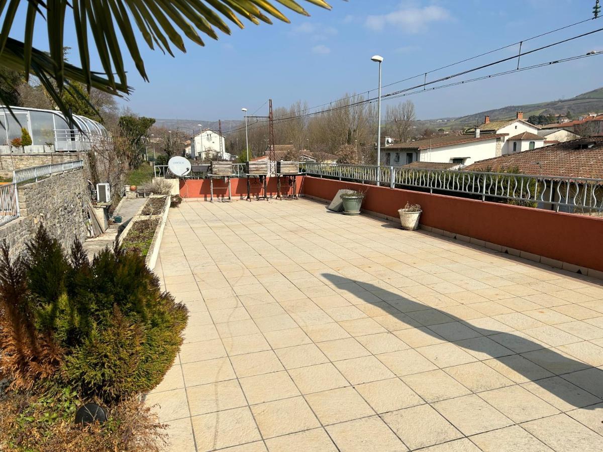 Apartmán Le Mas De Campels Saint-Georges-de-Luzençon Exteriér fotografie